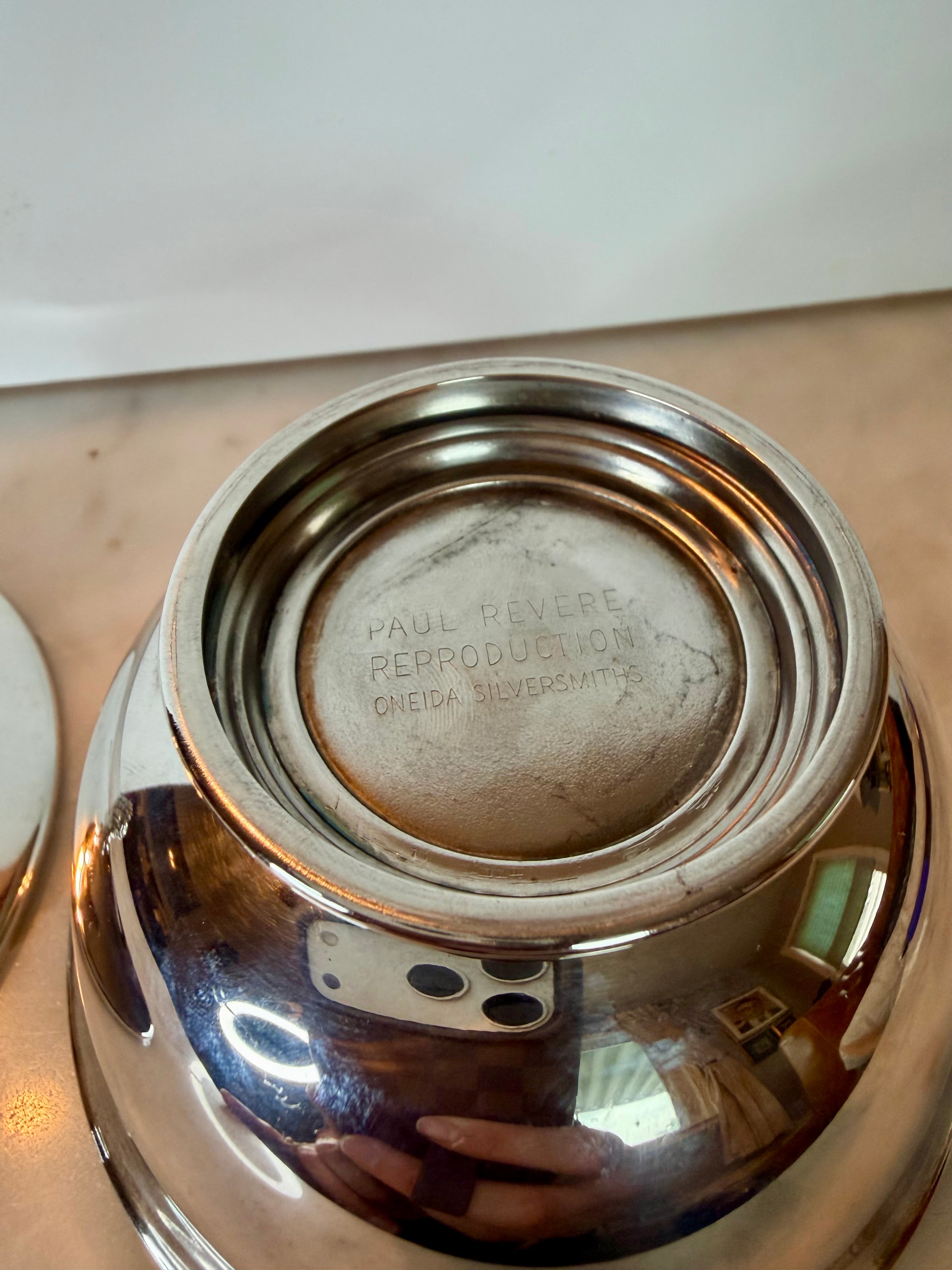 Oneida Silversmiths Paul Revere Reproduction Lidded Bowl with Pineapple Finial